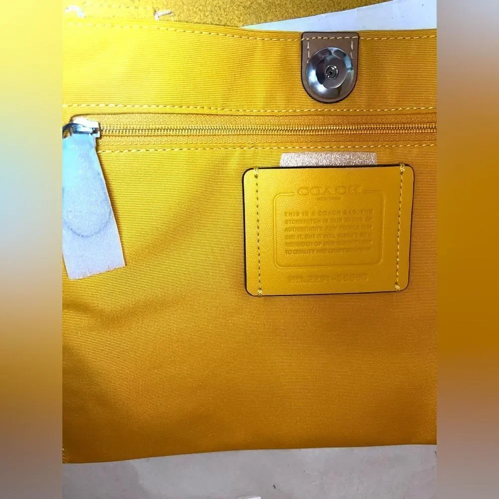 🔥🎁NWT! Coach DERBY Tote Handbag Pebble Leather Latte Msrp:$350.00